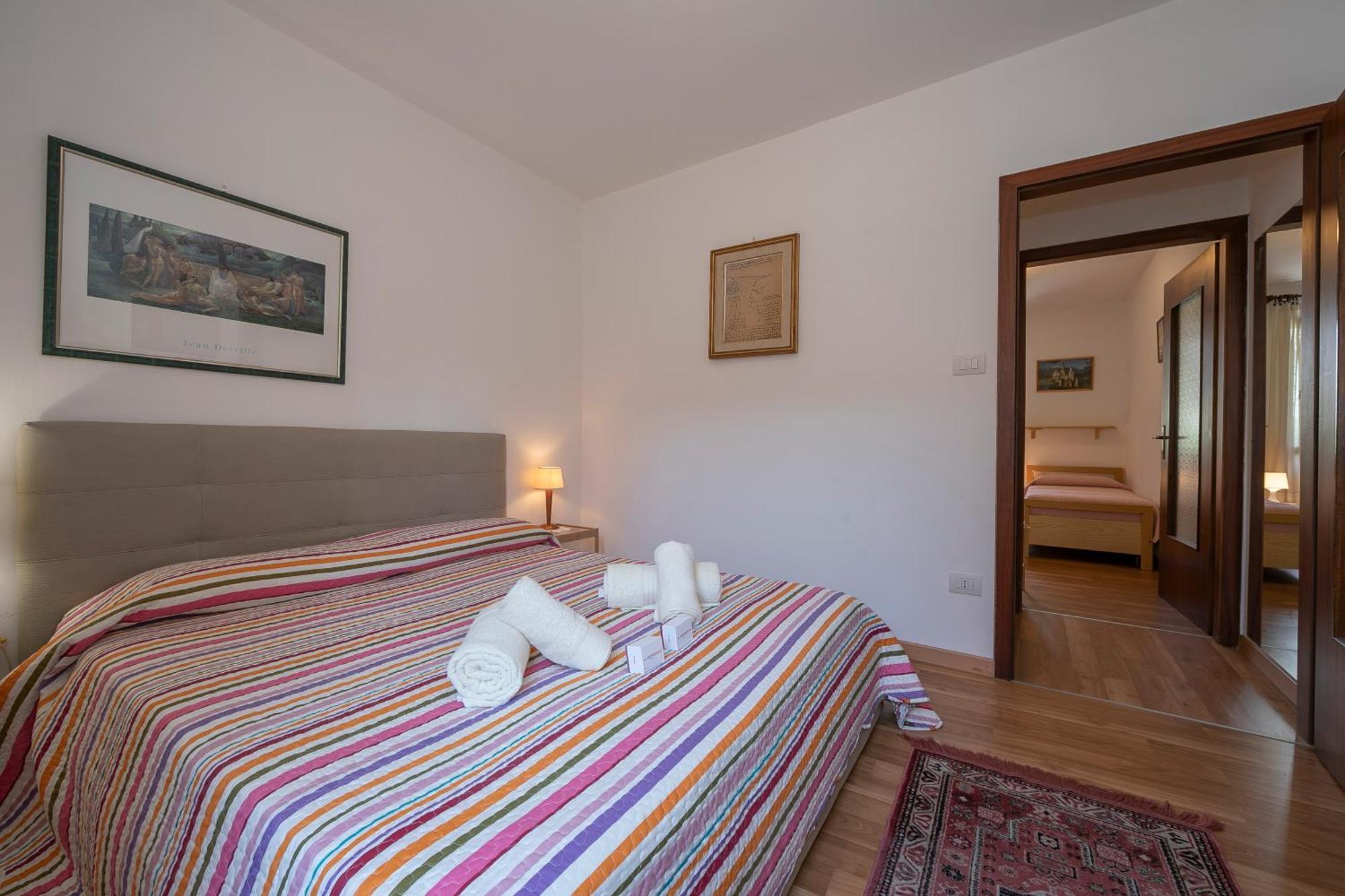 Appartamento Miorelli Torbole Sul Garda Bagian luar foto