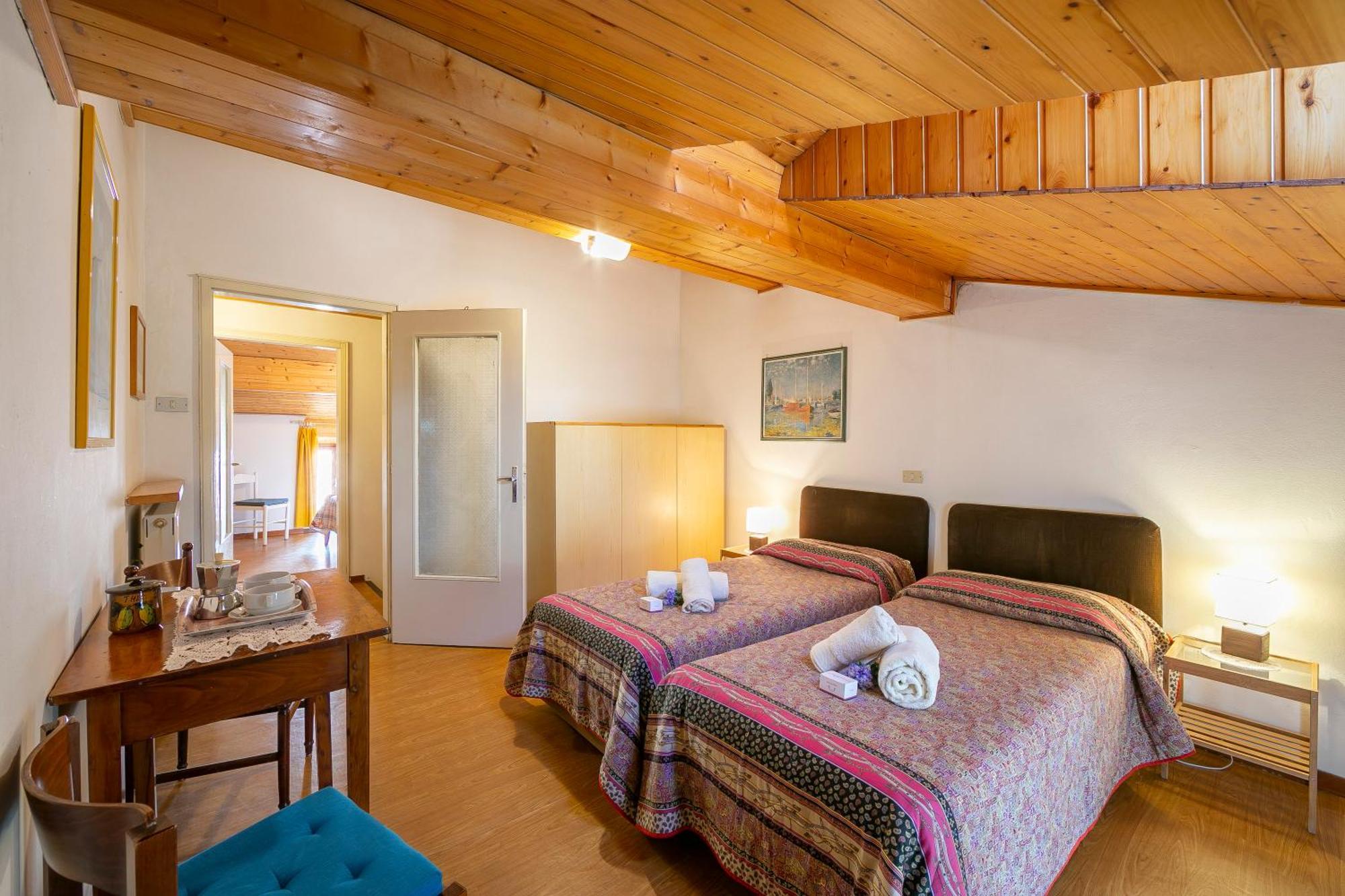 Appartamento Miorelli Torbole Sul Garda Bagian luar foto