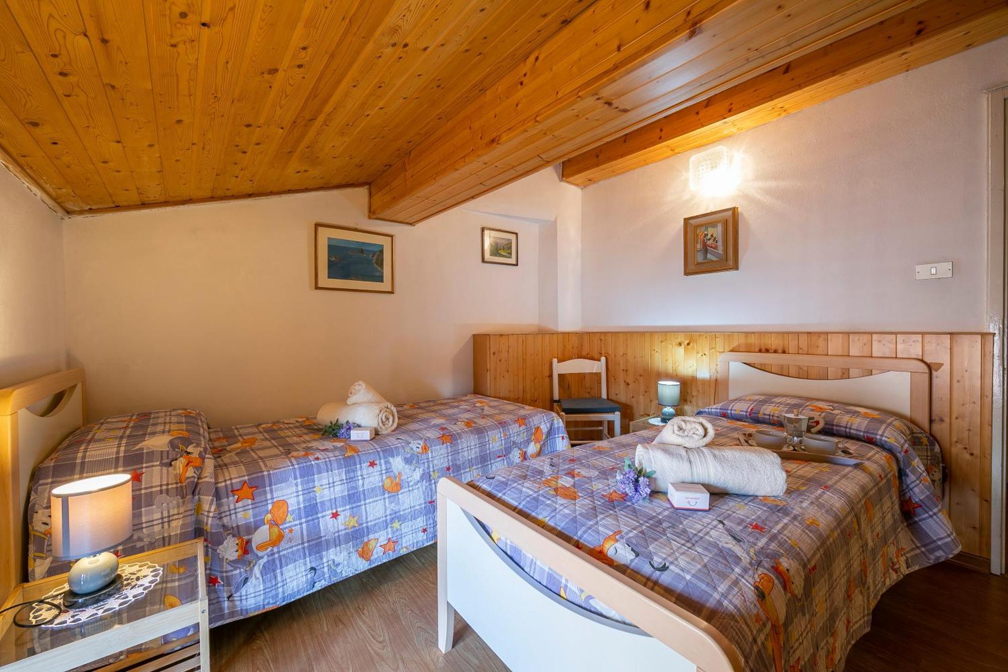 Appartamento Miorelli Torbole Sul Garda Bagian luar foto