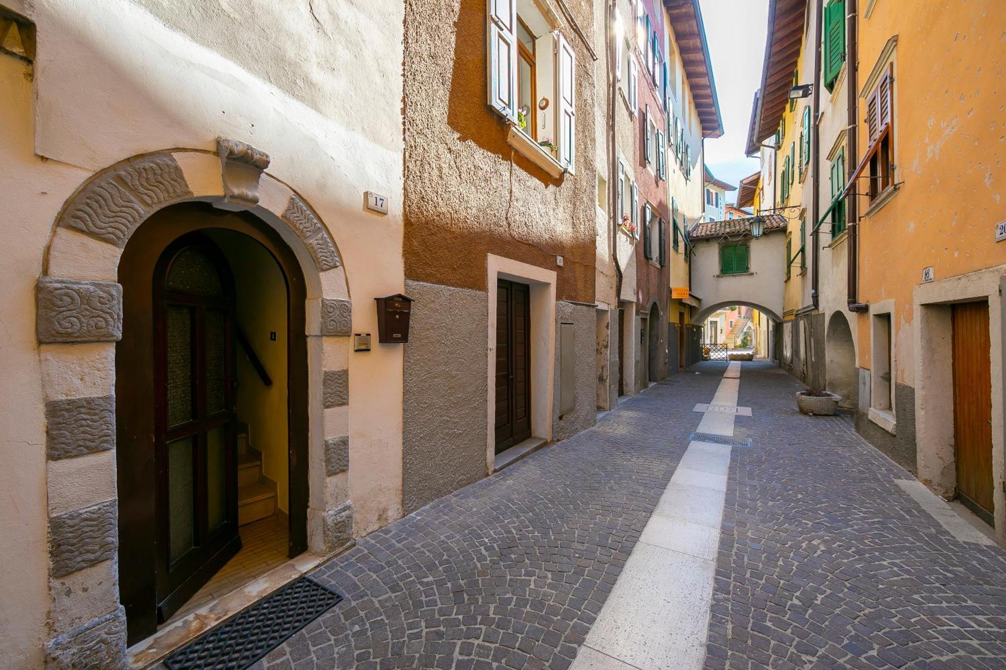 Appartamento Miorelli Torbole Sul Garda Bagian luar foto